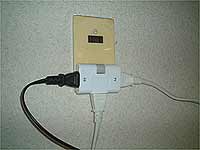 コンセント型盗聴器